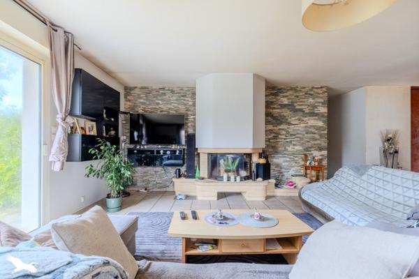 Maison à vendre 278 144 € Saint-Loubès 4 p 113 m² DPE C