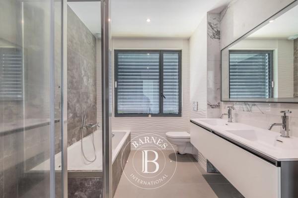 Messery, Maison 5 Chambres -  231 m² à vendre