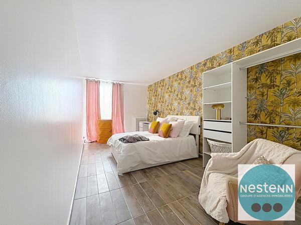 Appartement 5 pièces à vendre au dernier étage à La Source -