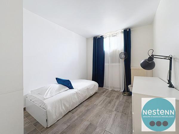 Appartement 5 pièces à vendre au dernier étage à La Source -