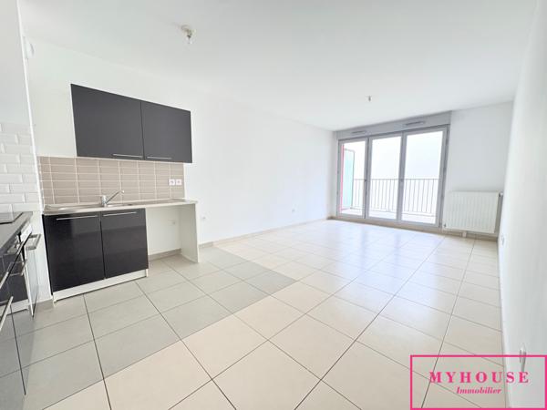 Appartement
                                                                                                                                                                                                                                                                                                                        3 pièce(s)                                                                                                                                                                                                          2 chambre(s)                                                                                                                                                                                                          58.03  m²