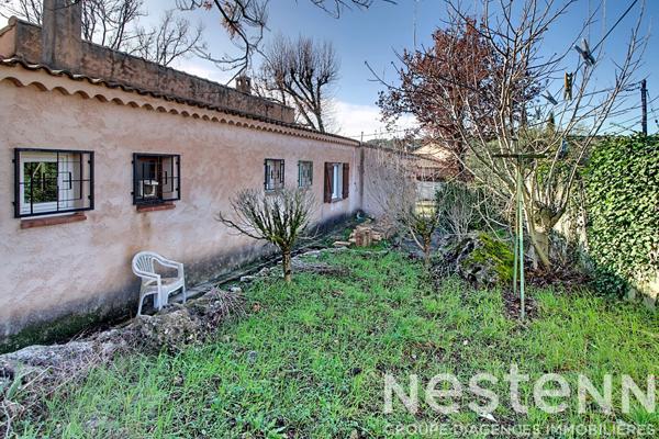 A VENDRE sur LORGUES Maison de 75 m² + GARAGE de 28 m² AMENAGEABLE sur un terrain 1324 m²