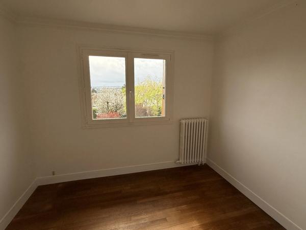 Maison à vendre 5 pièces OSNY (95)