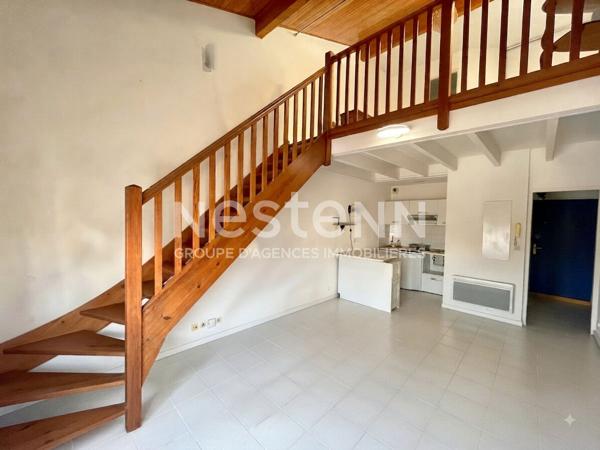 Appartement Talence 2 pièces duplex 42m2 parking résidence sécurisée proximité immédiate tramway ligne B Roustaing