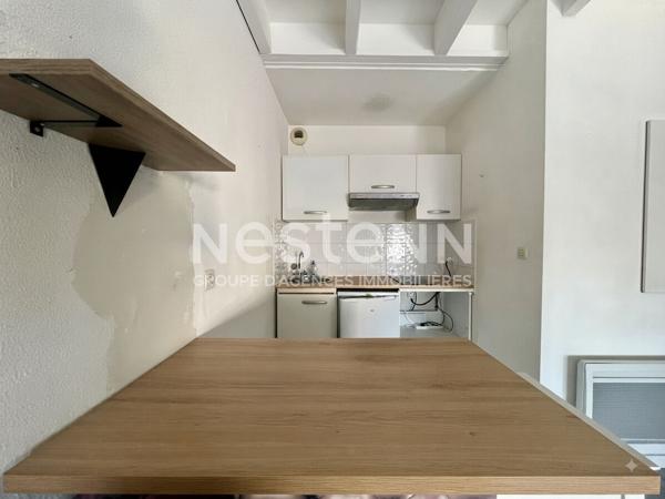 Appartement Talence 2 pièces duplex 42m2 parking résidence sécurisée proximité immédiate tramway ligne B Roustaing