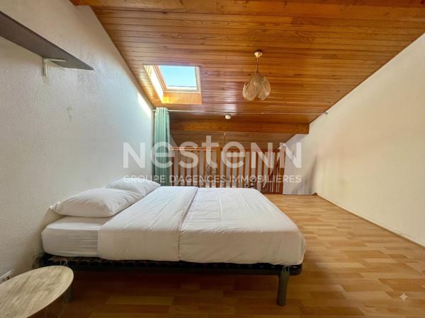 Appartement Talence 2 pièces duplex 42m2 parking résidence sécurisée proximité immédiate tramway ligne B Roustaing