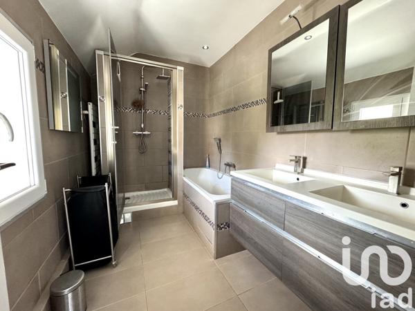 Maison traditionnelle 4 pièces de 104 m² à Nanterre (92000)