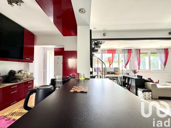 Maison traditionnelle 4 pièces de 104 m² à Nanterre (92000)