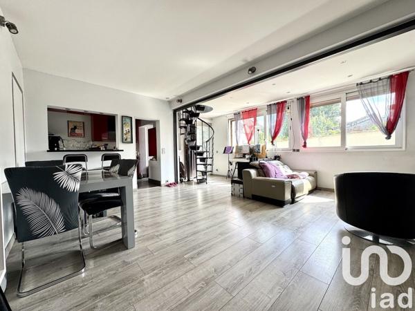 Maison traditionnelle 4 pièces de 104 m² à Nanterre (92000)