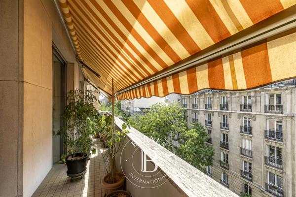 Paris 15ème, Appartement 2 Chambres -  78 m² à vendre