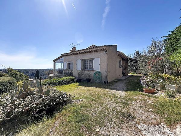 Maison à vendre à Vence avec vue mer  exceptionelle