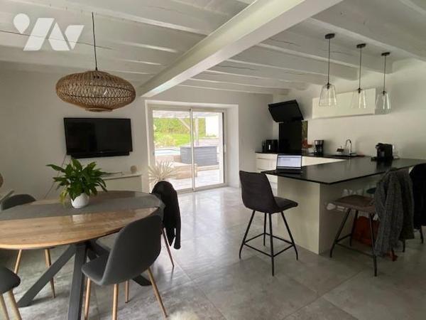 MAISON D'HABITATION TYPE LONGERE AVEC PISCINE