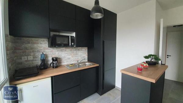 Appartement à louer 1 pièce 24.56m²