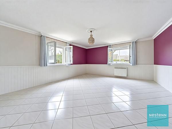 Maison mitoyenne à Saint Germain Laval - 4 chambres, garage et jardin