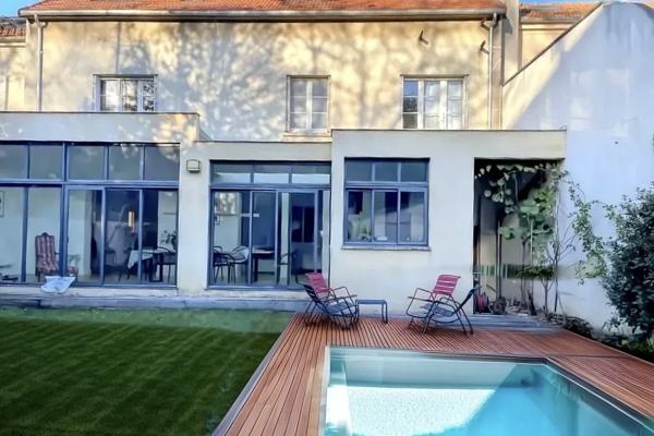 Maison 12 pièces - 260 m²