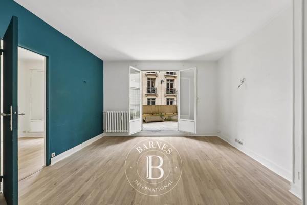Paris 7ème, Appartement 3 Chambres -  74 m² à vendre
