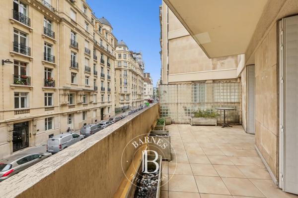 Paris 7ème, Appartement 3 Chambres -  74 m² à vendre