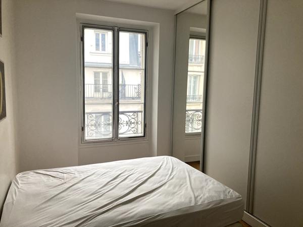 **07 69 53 77 42 CONTACTEZ MOI  **Appartement Paris 2 pièce(s) 39.58 m2