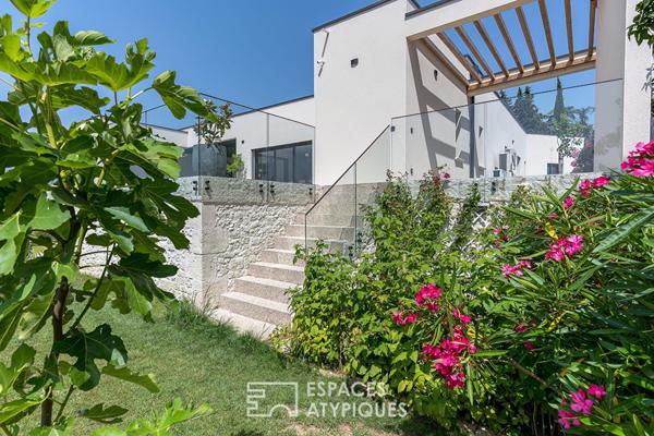 Une signature architecturale sur les hauteurs d’Étoile-sur-Rhône