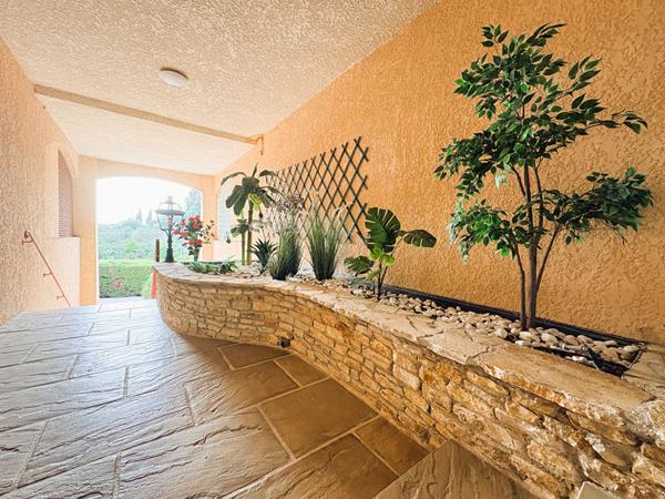 Appartement Aix T3 de 64.71 m2 avec jardin d'environ 60M2 et terrasse de 23M2