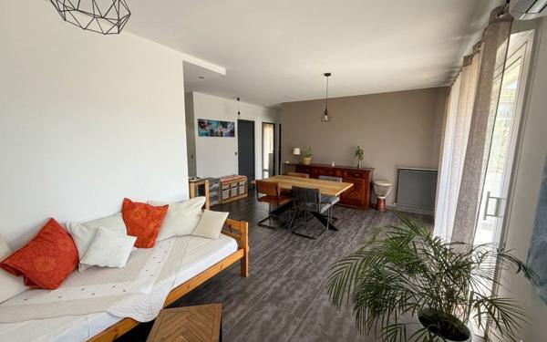 Appartement à vendre    3 pièces •  Nîmes