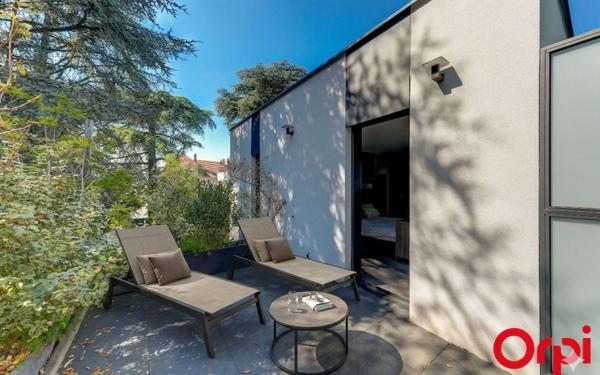 Maison à vendre    5 pièces • 179,22 m2 Caluire-et-Cuire