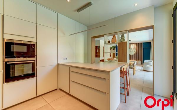 Maison à vendre    5 pièces • 179,22 m2 Caluire-et-Cuire