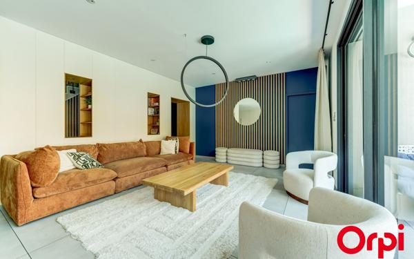 Maison à vendre    5 pièces • 179,22 m2 Caluire-et-Cuire