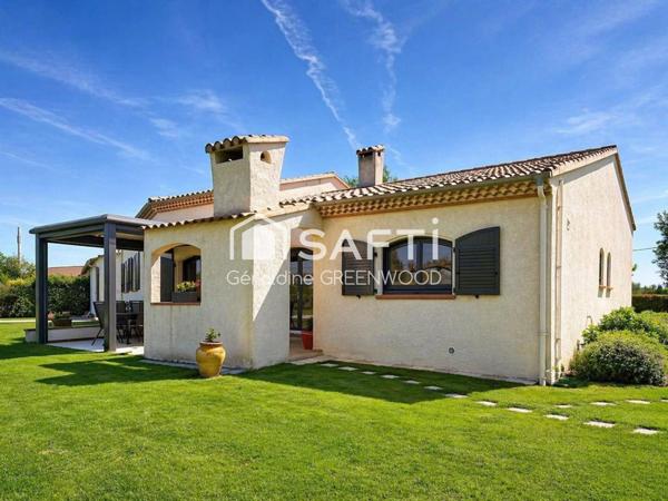 MAISON AUTHENTIQUE TRADITIONNELLE DE PLAIN-PIED AVEC PISCINE SUR 1HA DE TERRAIN AGRICOLE