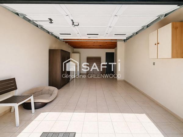 MAISON AUTHENTIQUE TRADITIONNELLE DE PLAIN-PIED AVEC PISCINE SUR 1HA DE TERRAIN AGRICOLE