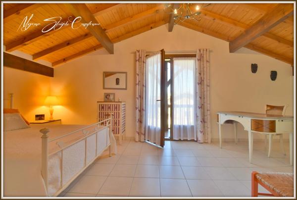 Maison Landaise à vendre 6 pièces de 153 m² (40) Soustons, commerces à pied, au calme.