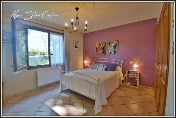 Maison Landaise à vendre 6 pièces de 153 m² (40) Soustons, commerces à pied, au calme.