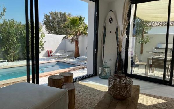 Maison à vendre    6 pièces •  Saint-Martin-de-Ré