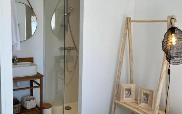 Maison à vendre    6 pièces •  Saint-Martin-de-Ré