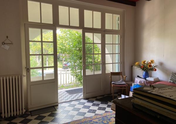 VENDU - Charmante maison bauloise des années 1950 sur un terrain de 405 m² orienté sud sans vis à vis