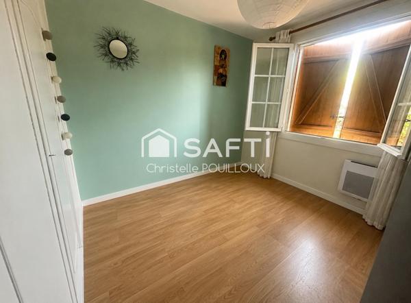 Pavillon de plain pied, 3 chambres, jardin et sous sol