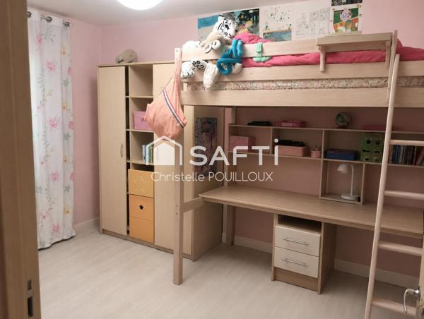 Pavillon de plain pied, 3 chambres, jardin et sous sol