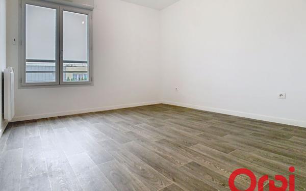 Appartement à vendre    2 pièces • 41,49 m2 Châtenay-Malabry