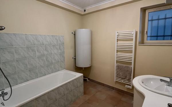 Appartement à louer    3 pièces •  Coulommiers