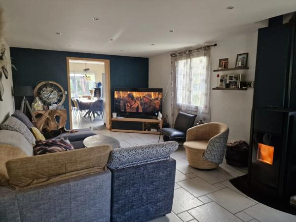 Maison à vendre 9 pièces ()