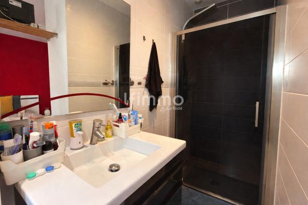 Maison 3 faces - 130 m2 - 5 chambres - Theza