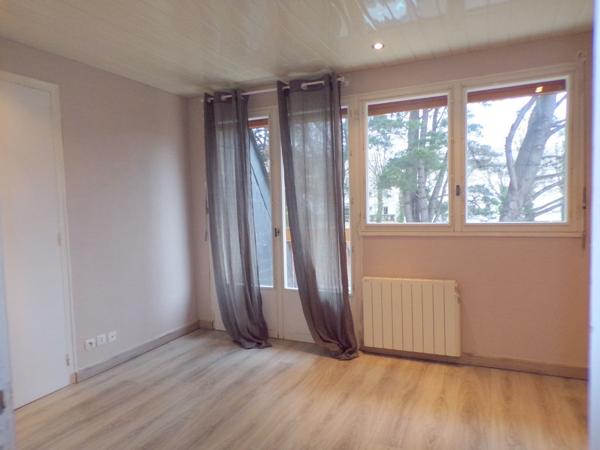 APPARTEMENT COMBOURG PROCHE DE LA GARE