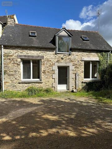 Maison de ville à vendre à Carhaix-Plouguer dans le Finistère (29270), ref : C0245