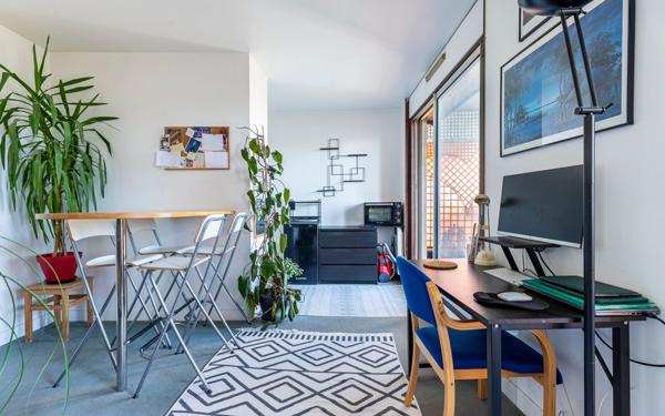 Appartement à vendre    1 pièce • 30,65 m2 Paris 13