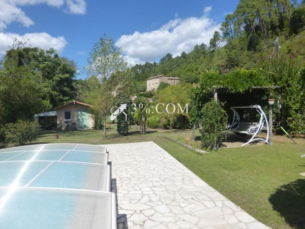 Maison 5 pièce(s) 3 chambre(s) 103 m²