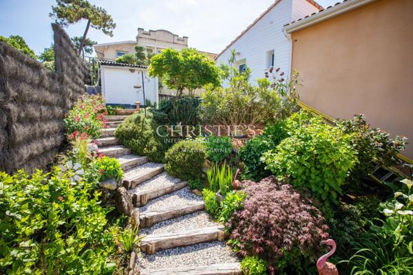 Royan villa d’architecte avec studio indépendant et aperçu mer