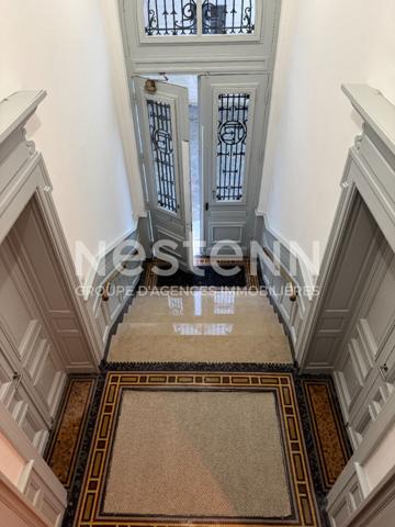 RARE À LA VENTE - APPARTEMENT - TERRASSE - PARKING