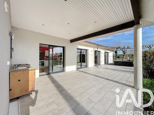 Maison à vendre 5 pièces 142 m² Soustons