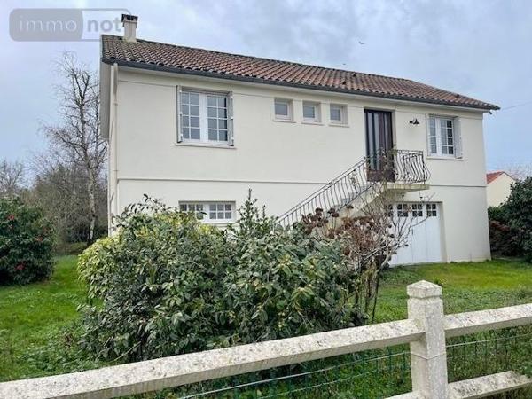 Maison à vendre à Saint-Philbert-de-Grand-Lieu en Loire-Atlantique (44310), ref : 44039-1788