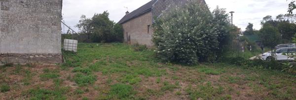 Terrain à bâtir cloturé